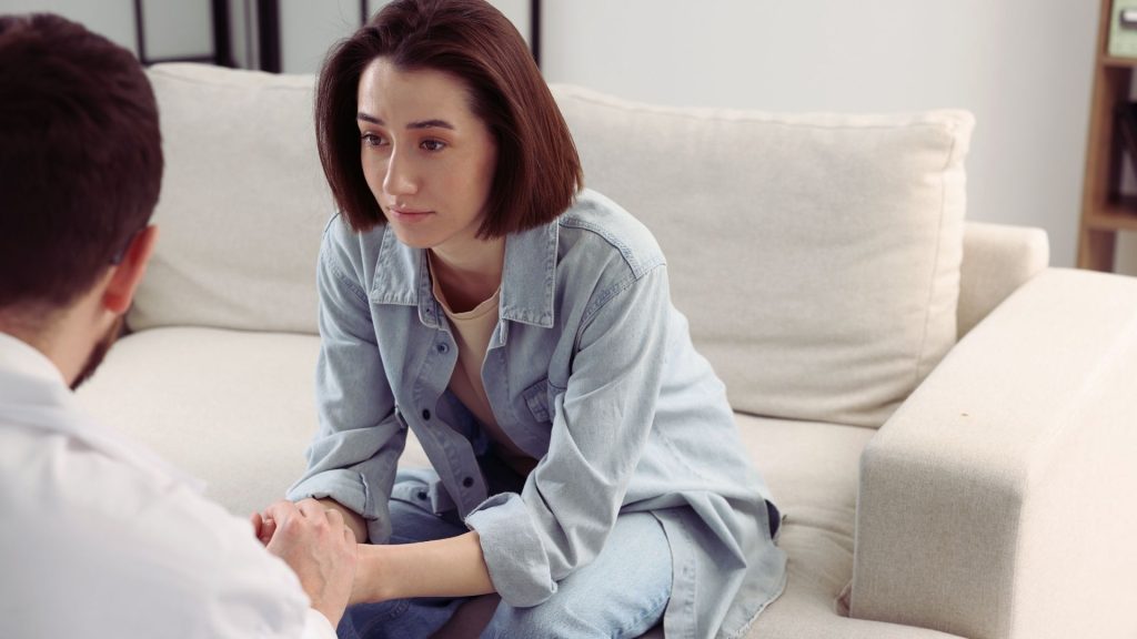 Woman meeting with a counselor to discuss concerns about stimulant or depressant use.